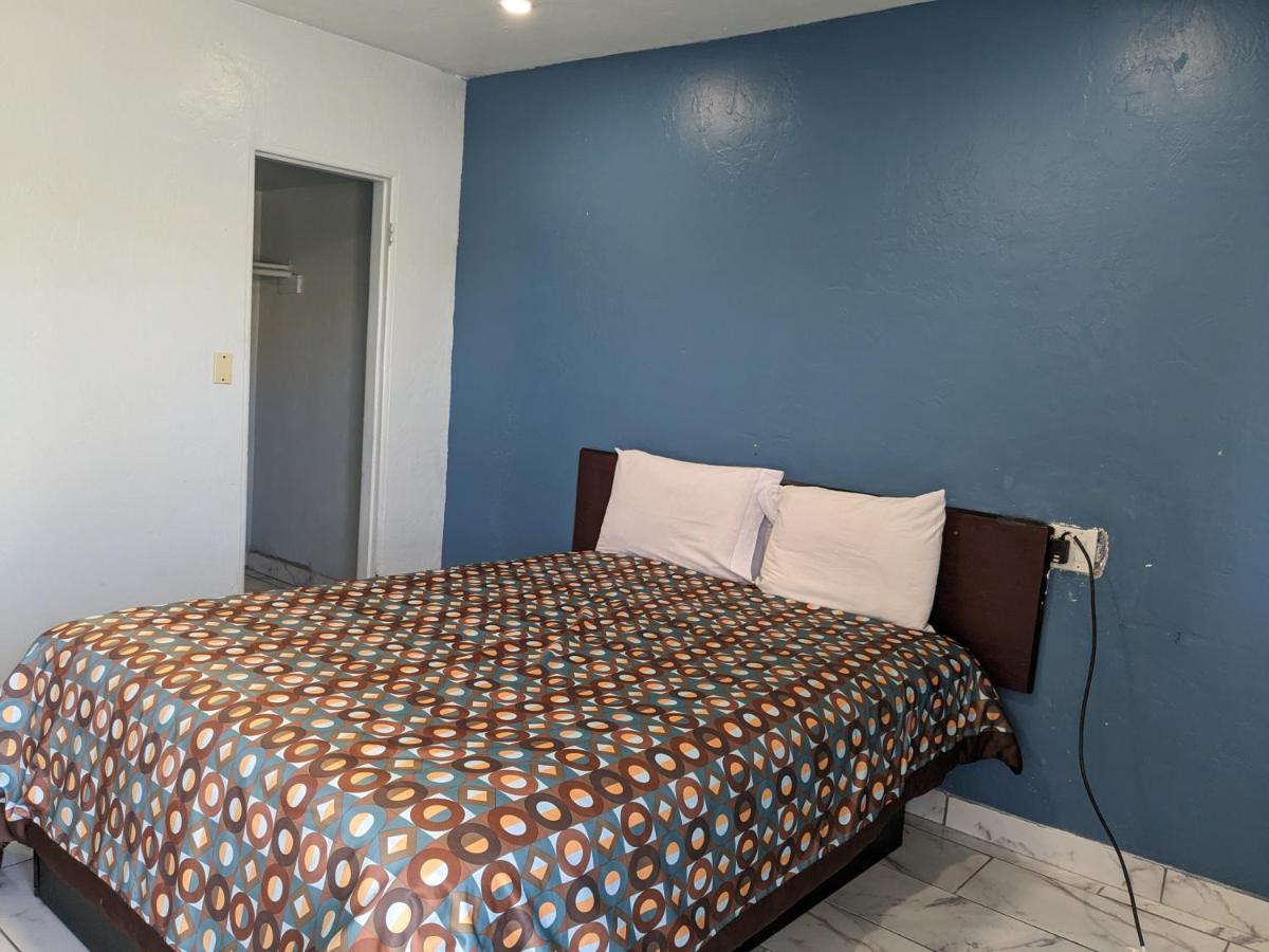Green Spot Motel Victorville Buitenkant foto